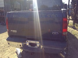 2004 FORD F250SD. BLUE,  XL MODEL, 6.0L DIESEL. 4X4 AT.  F26332